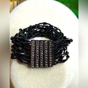 Elegant Black Multi-Strand Beaded Bracelet with Rhinestone Bar Clasp – Art Deco